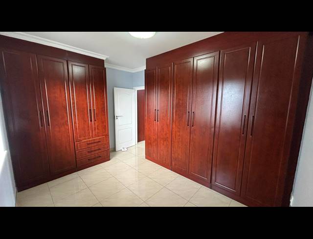 3 BEDROOM APARTMENT TO LET IN UMHLANGA RIDGE